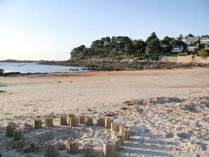 Tæt på stranden