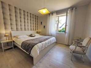 3 chambres, accès Internet