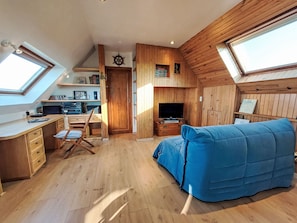 1 bedroom, iron/ironing board, WiFi - Ti Loïk by Interhome (Plouezec)