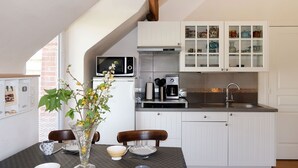 Fridge, cookware/dishes/utensils - Le Clos du Port 2 by Interhome (Saint Cast le Guildo)