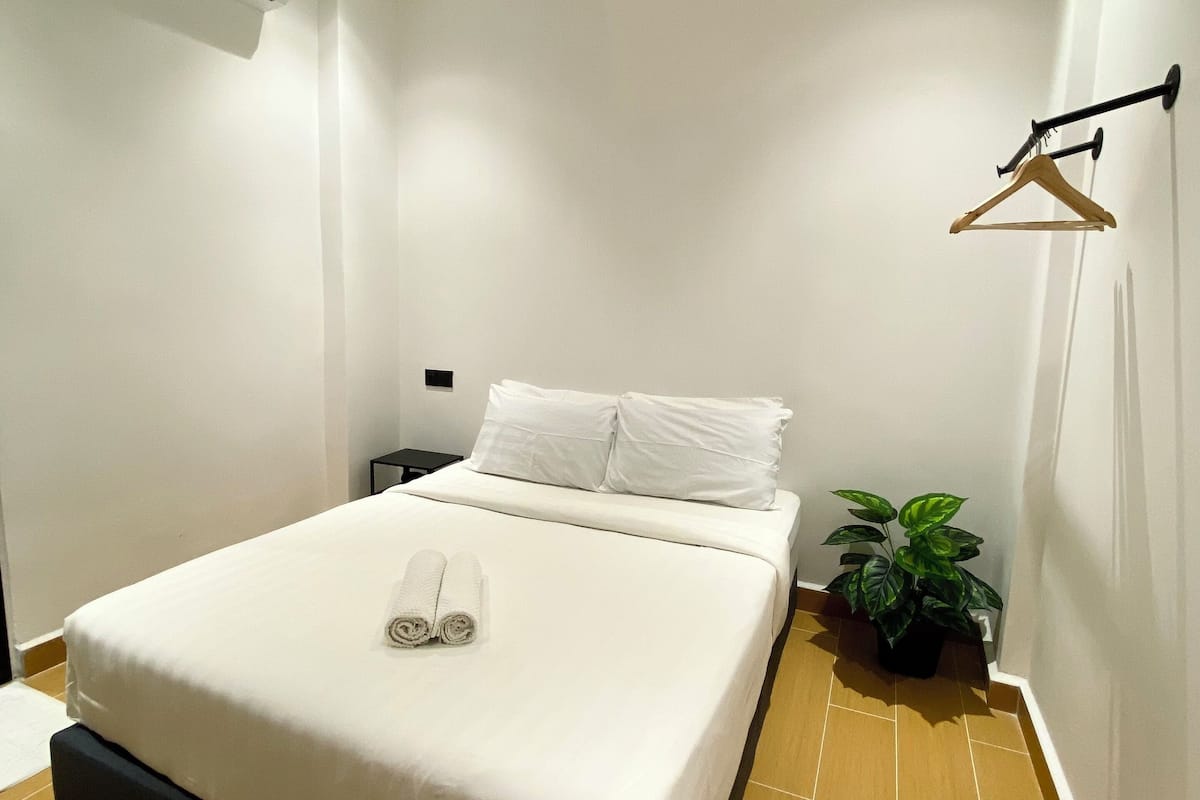 Standard Double Room | WiFi (free)