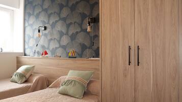 2 habitaciones, tabla de planchar con plancha y wifi