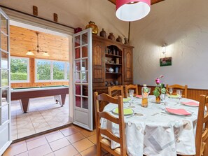 Dining - Entre mer et campagne 3 by Interhome (Le Mesnil)