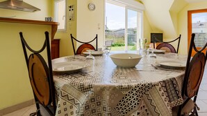 Dining - Neptune by Interhome (Anneville-sur-Mer)