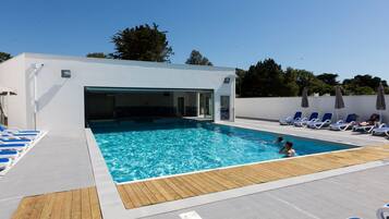 Piscine couverte, piscine chauffée