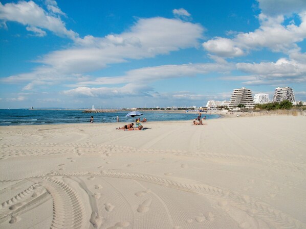 Tæt på stranden