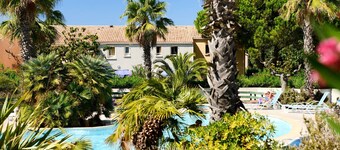 Odalys Essentielle Le Grand Bleu by Interhome