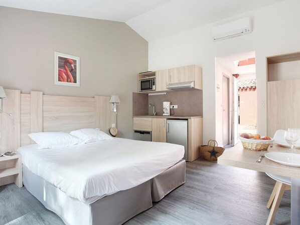1 bedroom, Internet