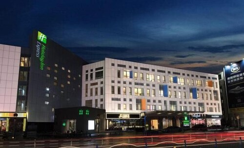 Mercure Qidong Downtown