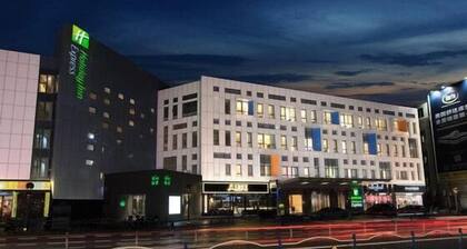 Mercure Qidong Downtown