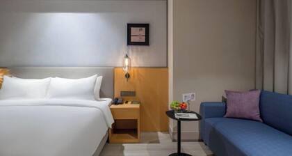 Mercure Qidong Downtown