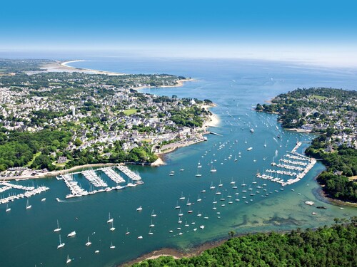 Les Jardins d'Arvor by Interhome