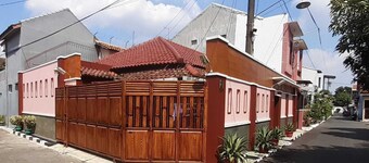 Cendana Candi-1 民宿