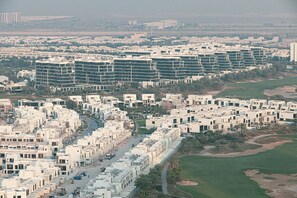 Exterior - Stylish Studio Panoramic City View Damac Hills (Dubai)