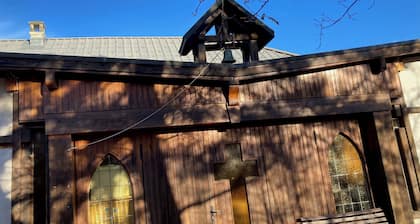 Ô Bercail colonie renovated as an Ecolodge. Magnificent location near Vercorin