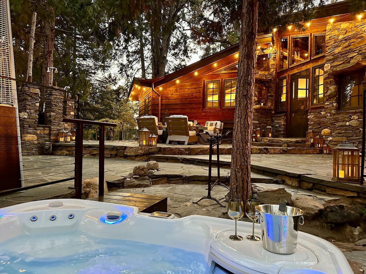 Bain à remous extérieur