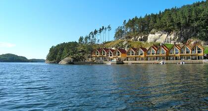 Rorbuen by Interhome