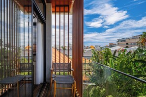 Signature Suite, Balcony, City View | Balcony view