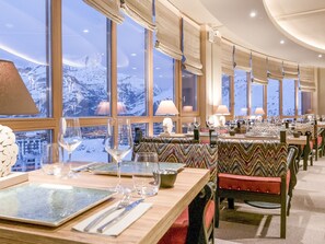 Dining - Le Taos by Interhome (Tignes)