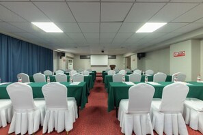 Unclassified image, 2 of 56, button - Star Sky Hotel (Pingjiang)