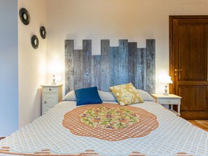 4 室のベッドルーム、WiFi