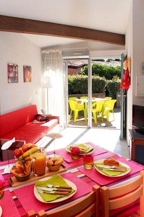 Dining - Les Jardins de Neptune by Interhome (Saint Cyprien)