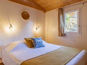 2 soverom og internettilgang