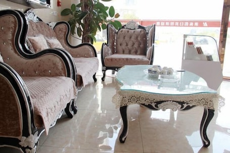 Interior. Lake Holiday Hotel