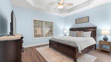 2 dormitorios, tabla de planchar con plancha, wifi y ropa de cama