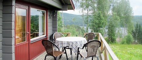 Ulkoruokailutilat