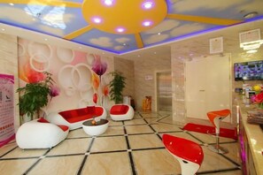 Unclassified image, 2 of 21, button - Light Stay·Noli Theme Hotel (Shanghai Fengxian Nanqiao Branch) (Shanghai)