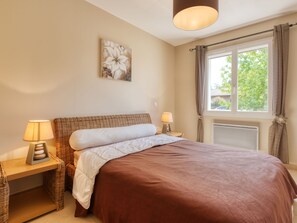 3 間睡房、熨斗/熨衫板、Wi-Fi