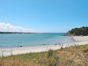 Tæt på stranden