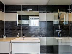Towels - Kernic Ty by Interhome (Plouescat)