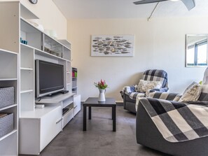TV - Les Grenadines by Interhome (Cap d'Agde)