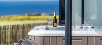The house of the guardians of the Ocean with spa - gite plougonvelin