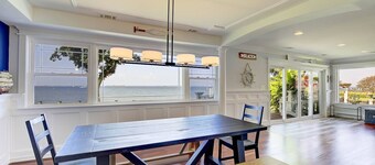 Spend the Holidays on the Bay at One-Level House with Private Beach Access & Panoramic Bridge Views