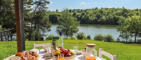 Servei de restauració a l'aire lliure