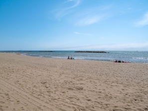 Nær stranden