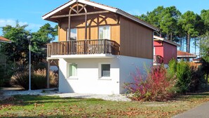 Exterior - Le Domaine des Grands Lacs by Interhome (Parentis en Born)