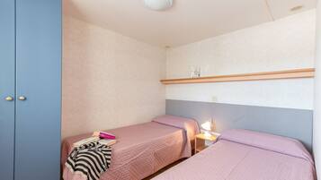 2 bedrooms, internet