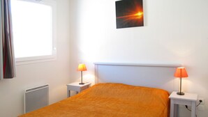 Room - Le Domaine des Grands Lacs by Interhome (Parentis en Born)