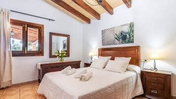 2 bedrooms, internet