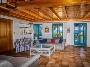 TV - Villa Bugenvila by Interhome (Ugljan/Ugljan)