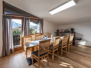 Dining - Alpenchalets by Interhome (Zell am See)