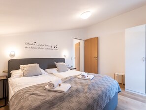 4 chambres, bureau, Wi-Fi