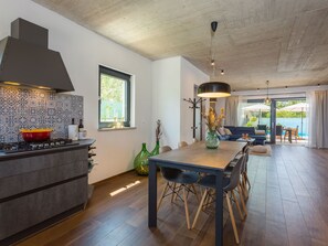 Interior - Villa Leonardo by Interhome (Poreč)