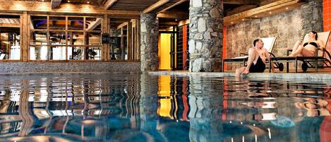Piscine couverte, piscine chauffée