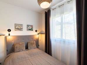 2 bedrooms, internet
