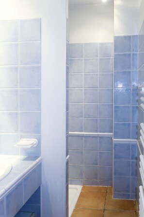 Towels - Domaine de Fayence M24 by Interhome (Fayence)
